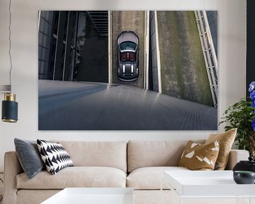 Audi R8 V10 in een Stijlvolle Parkeergarage met Zacht Licht van Sebastiaan van 't Hoog