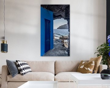 Blauwe deur van Ingrid van Wolferen