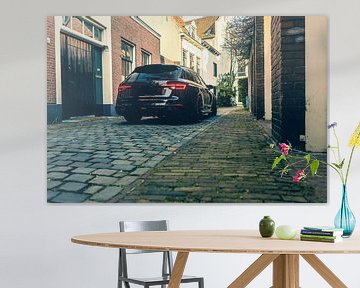 Audi RS4 ABT in het Hart van een Historische Stad van Sebastiaan van 't Hoog