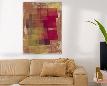 Bordeauxrood, aubergine, geel en terracotta. Abstracte vormen. van Dina Dankers