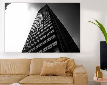Skyscraper in black and white by Norbert Sülzner