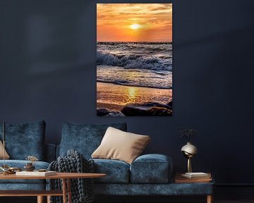 Sunset by the sea by Voss photography