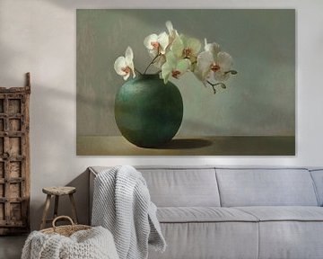 Orchid vase by Art Whims