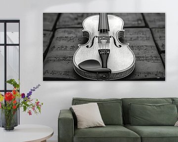 Musikinstrument in Schwarz und Weiß
