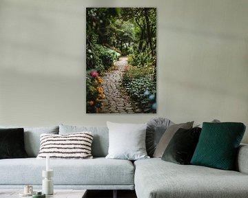 Chemin de jardin enchanteur avec splendeur florale