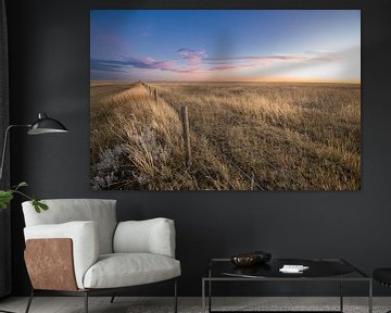 Wolken boven de eindeloze prairies in Canada van Christiaan Poot