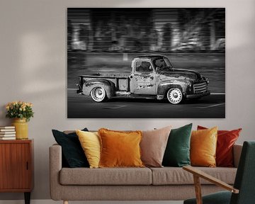 Classic American pickup on track by Humphry Jacobs