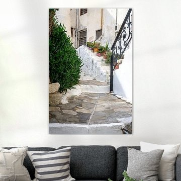 Escaliers dans une rue de village