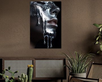 Geschmolzenes Silber im Gesicht von Art & Soul Creations