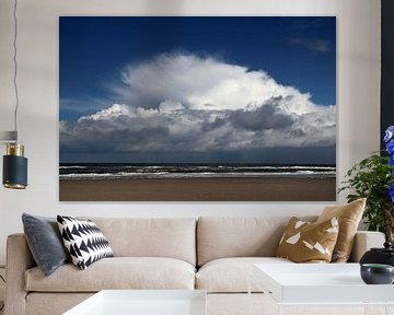 Extraordinary cloud formation over the North Sea by Elena Creative