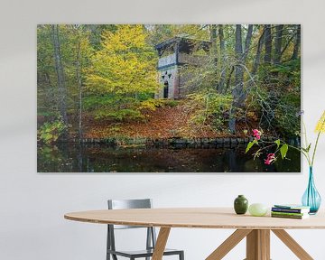 Chineses toren park Oranjewoud tijdens herfst van R Smallenbroek