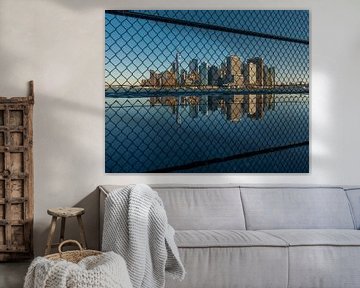 Manhattan - Mirrored and Fenced