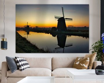 Silhouet van de molens in Alkmaar van peterheinspictures