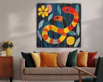 The grace of silence: the snake that watches everything