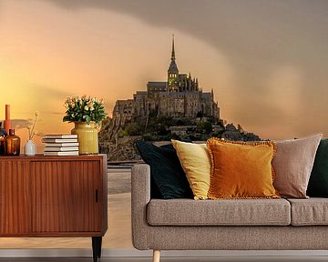 Last Light on Le Mont-Saint-Michel by Teun Ruijters