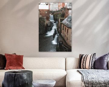 Chute d'eau dans le centre de Saarburg