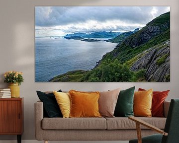 Dramatische Küstenlandschaft im hohen Norden