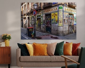 Oude apotheek in Madrid van Flatfield
