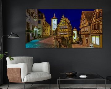 Plönlein in Rothenburg ob der Tauber bei Nacht von Werner Dieterich