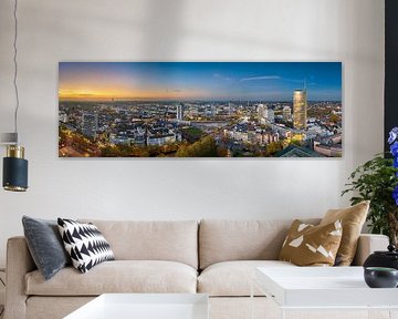 Nächtliche Skyline von Essen, Deutschland von Michael Abid