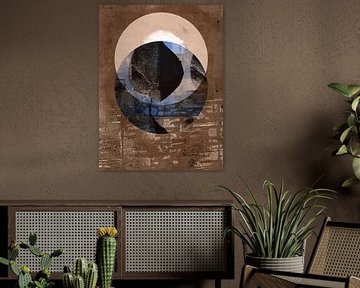 Abstracte organische en geometrische vormen in bruin, zwart, blauw, wit. van Dina Dankers
