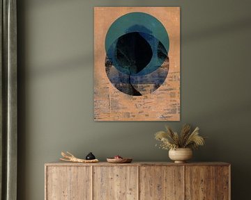 Abstracte geometrische en organische vormen in licht terracotta, groenblauw en zwart. van Dina Dankers
