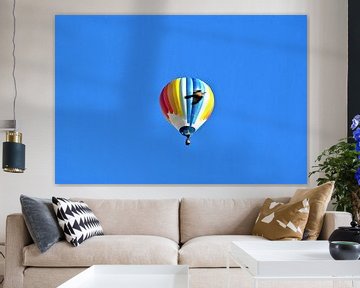 Hete luchtballon met duif van Norbert Sülzner