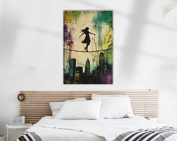 Koorddanseres boven stedelijke skyline van Imperial Art House