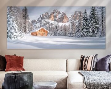 Winterse bergidylle van Poster Art Shop