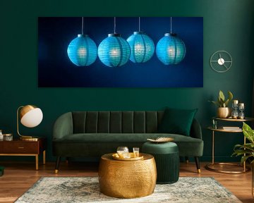 Blauwe papieren lampions van Poster Art Shop