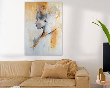 Vrouwenportret | Gentle Gaze into Solitude