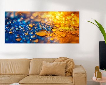 Waterdruppels op een kleurrijke achtergrond van Poster Art Shop