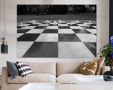 Chess with daisies van Framed by Elisabeth