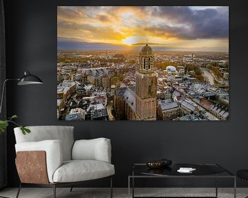 Zwolse Peperbus kerktoren tijdens een koude winter zonsopgang van Sjoerd van der Wal Fotografie