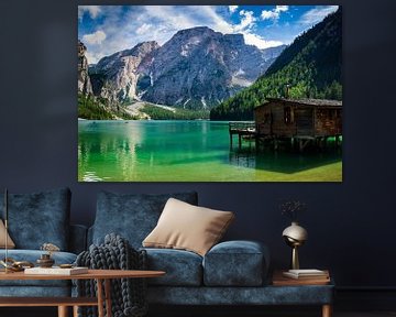 Lac sauvage de Braies dans le Tyrol du Sud sur Reiner Würz / RWFotoArt