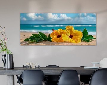 Fleurs d'hibiscus sur la plage au soleil sur Poster Art Shop