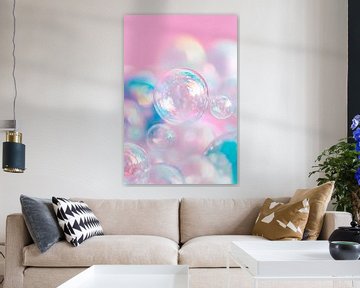 Iriserende zeepbellen op een pastelkleurige achtergrond van Poster Art Shop