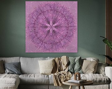 Mandala grafisch, roze/paars van Rietje Bulthuis