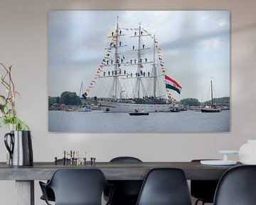 Tallship Tarangini bij de parade van SAIL Amsterdam 2015 van Merijn van der Vliet
