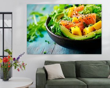 Frisse salade met avocado en zalm van Poster Art Shop