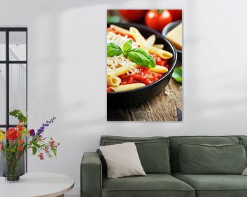 Pasta met tomatensaus en basilicum van Poster Art Shop