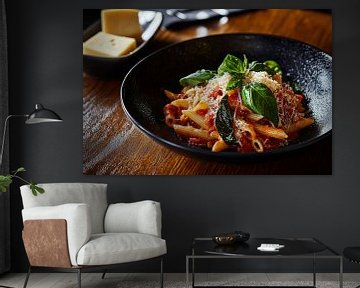 Penne met tomatensaus en basilicum van Poster Art Shop