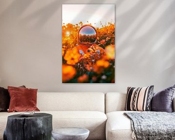 Astronaut tussen heldere bloemen van Poster Art Shop