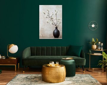 Witte bloesemtakken in donkere vaas van Imperial Art House
