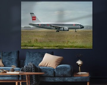 100 jaar British Airways: Airbus A319 in oude BEA kleuren. van Jaap van den Berg