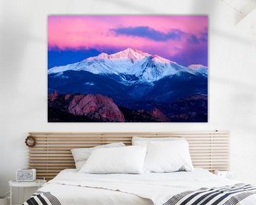 Berglandschap bij zonsondergang van Poster Art Shop