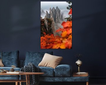 Herfstig berglandschap met mist van Poster Art Shop