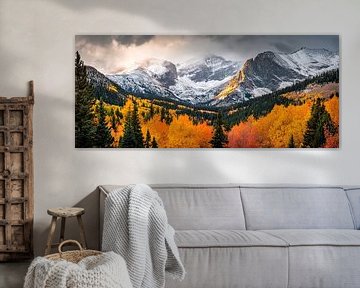 Herfstig berglandschap met sneeuw van Poster Art Shop
