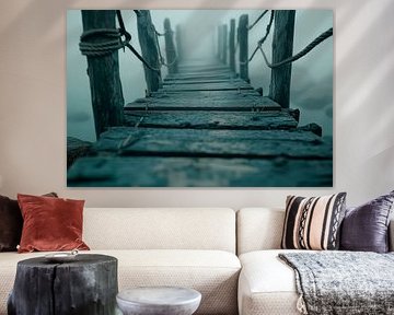 Houten brug in de mist - Mystiek en vredig van Poster Art Shop