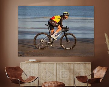 Tim Merlier op het strand van FreddyFinn